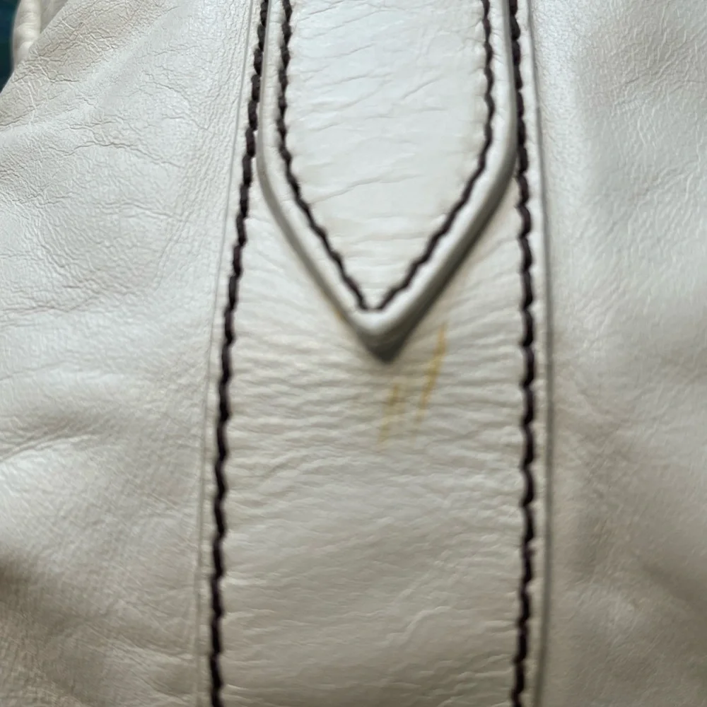 Miu Miu white leather hobo bag - Picture 14 of 15